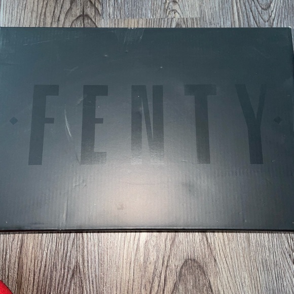 Size 8.5 Puma x Fenty Royal Purple/ Burgundy Velvet Creeper Sneaker - Picture 2 of 7